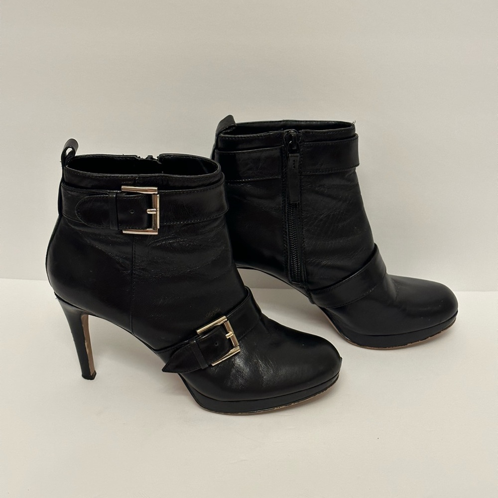 Nine West women’s black ankle booties